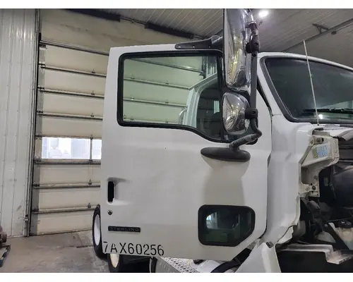 STERLING A9500 1999-2010 DOOR ASSEMBLY, FRONT