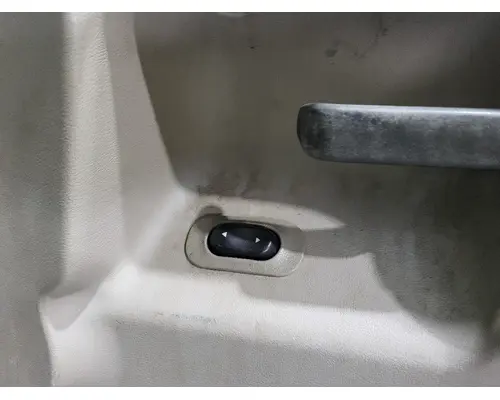 STERLING A9500 1999-2010 DOOR ASSEMBLY, FRONT