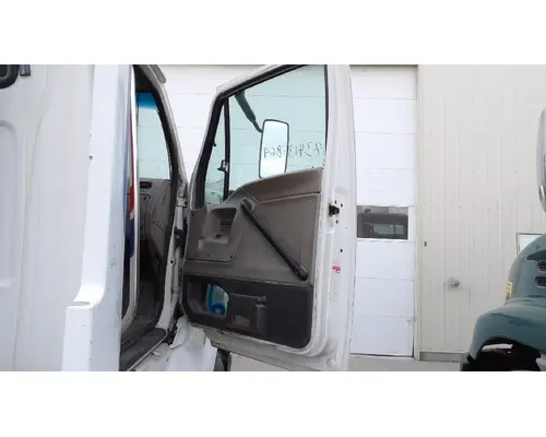 STERLING A9500 1999-2010 DOOR ASSEMBLY, FRONT