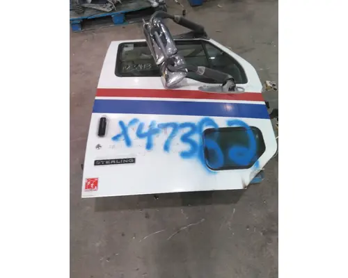 STERLING A9500 1999-2010 DOOR ASSEMBLY, FRONT