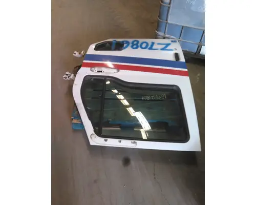 STERLING A9500 1999-2010 DOOR ASSEMBLY, FRONT