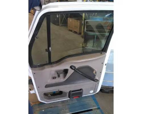 STERLING A9500 1999-2010 DOOR ASSEMBLY, FRONT