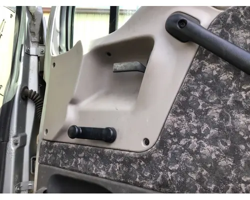 STERLING A9500 1999-2010 DOOR ASSEMBLY, FRONT