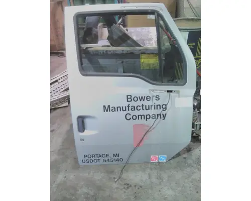 STERLING A9500 1999-2010 DOOR ASSEMBLY, FRONT