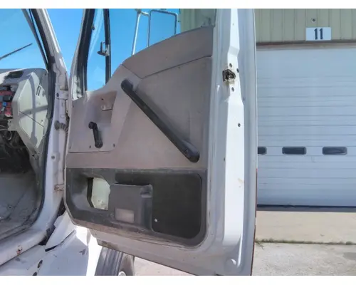 STERLING A9500 1999-2010 DOOR ASSEMBLY, FRONT