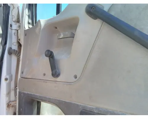 STERLING A9500 1999-2010 DOOR ASSEMBLY, FRONT