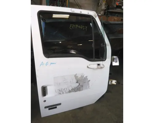 STERLING A9500 1999-2010 DOOR ASSEMBLY, FRONT