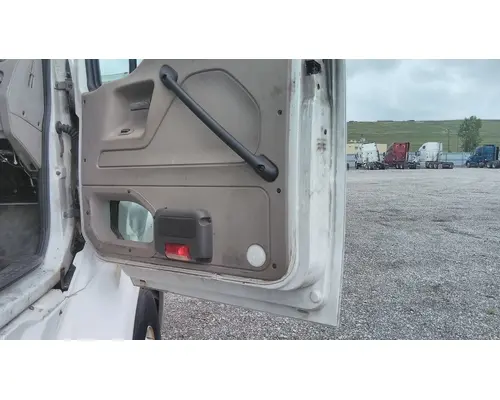 STERLING A9500 1999-2010 DOOR ASSEMBLY, FRONT
