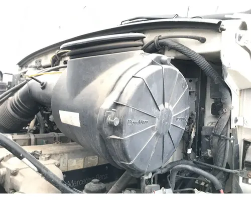 STERLING A9500 SERIES Air Cleaner