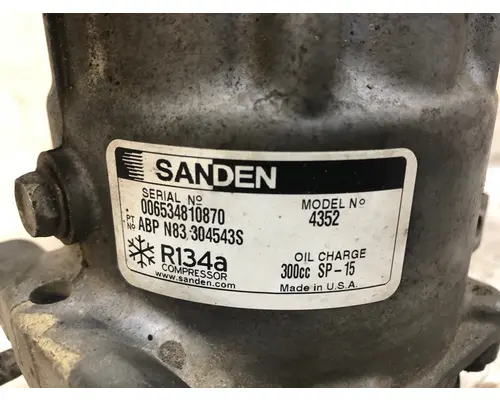 STERLING A9500 SERIES Air Conditioner Compressor