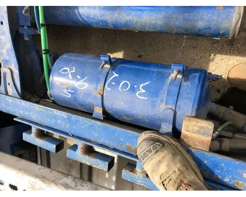STERLING A9500 SERIES Air Tank