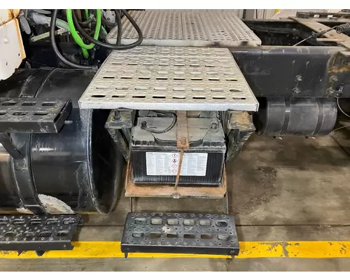 STERLING A9500 SERIES Battery Box