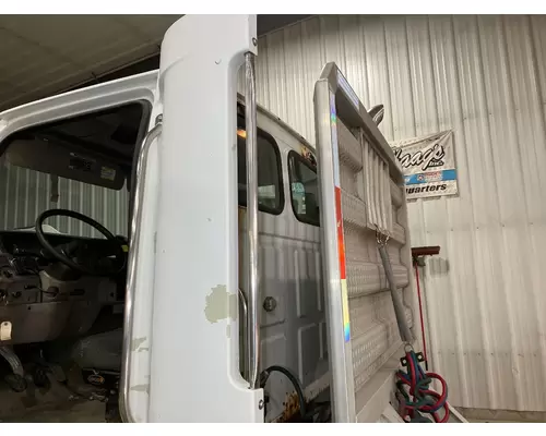STERLING A9500 SERIES Body, Misc. Parts