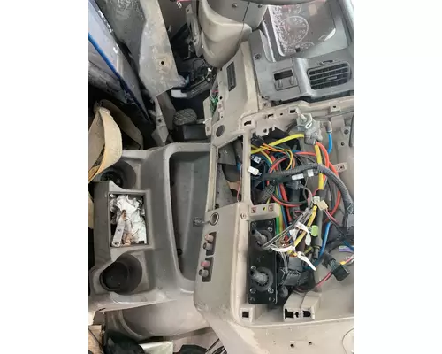 STERLING A9500 SERIES Cab Mount