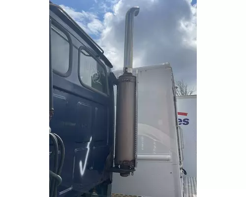 STERLING A9500 SERIES Complete Vehicle