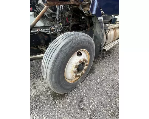 STERLING A9500 SERIES Complete Vehicle