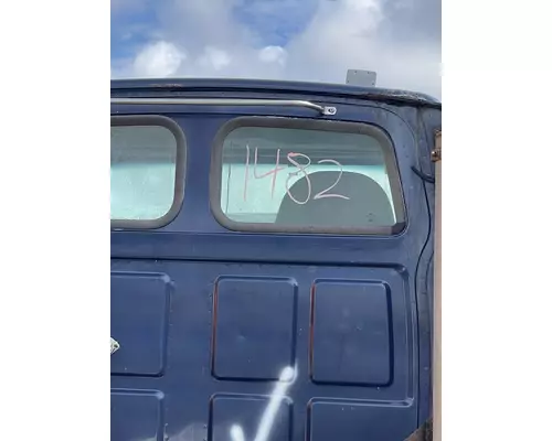 STERLING A9500 SERIES Complete Vehicle