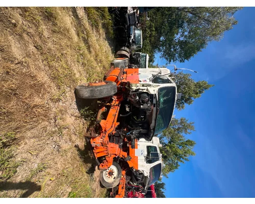 STERLING A9500 SERIES Complete Vehicle