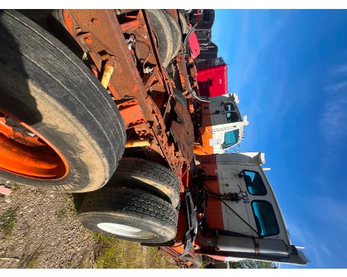 STERLING A9500 SERIES Complete Vehicle
