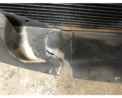STERLING A9500 SERIES Cooling Assembly. (Rad., Cond., ATAAC)