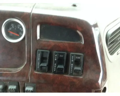 STERLING A9500 SERIES Dash Assembly