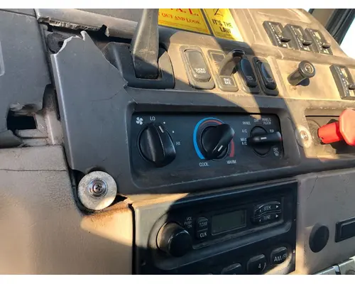 STERLING A9500 SERIES Dash Assembly