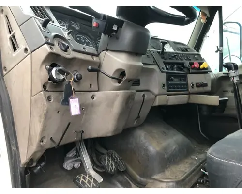 STERLING A9500 SERIES Dash Assembly