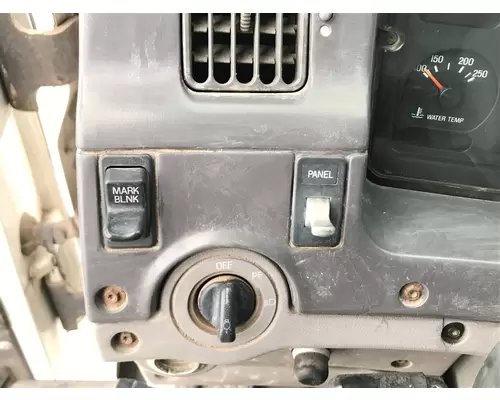 STERLING A9500 SERIES Dash Assembly