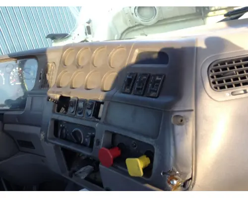 STERLING A9500 SERIES Dash Assembly