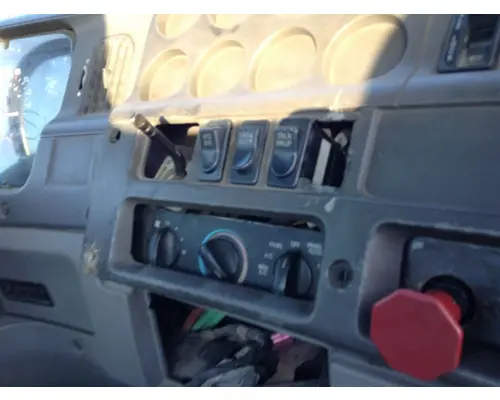 STERLING A9500 SERIES Dash Assembly