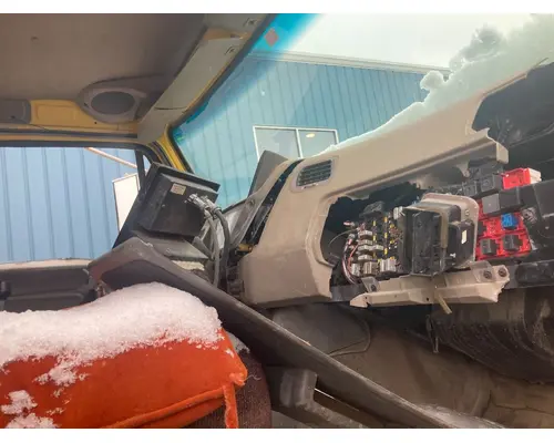 STERLING A9500 SERIES Dash Assembly