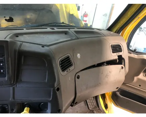 STERLING A9500 SERIES Dash Assembly