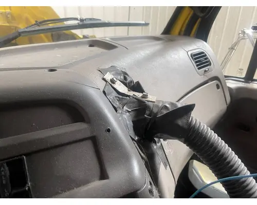 STERLING A9500 SERIES Dash Assembly