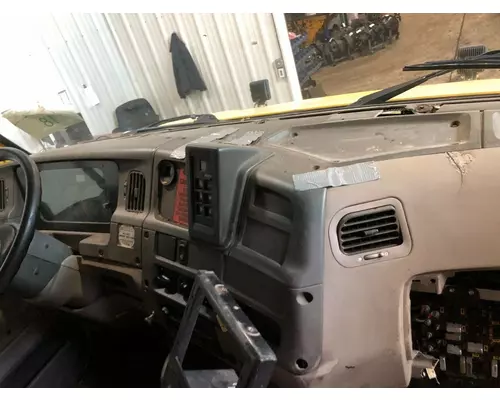 STERLING A9500 SERIES Dash Assembly