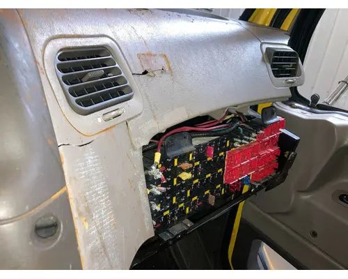 STERLING A9500 SERIES Dash Assembly