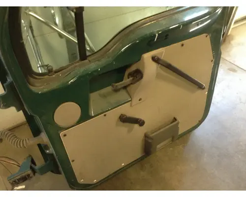 STERLING A9500 SERIES Door Assembly, Front