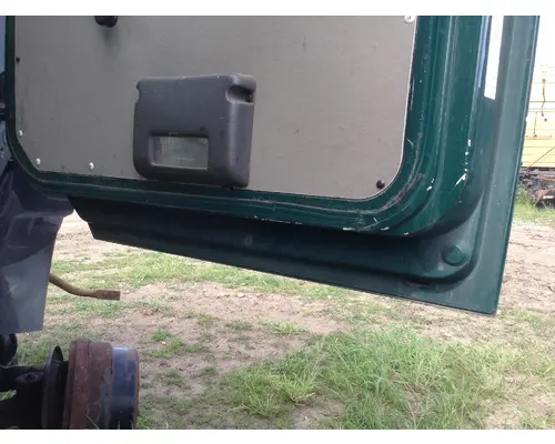 STERLING A9500 SERIES Door Assembly, Front