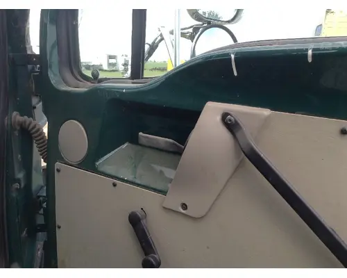 STERLING A9500 SERIES Door Assembly, Front