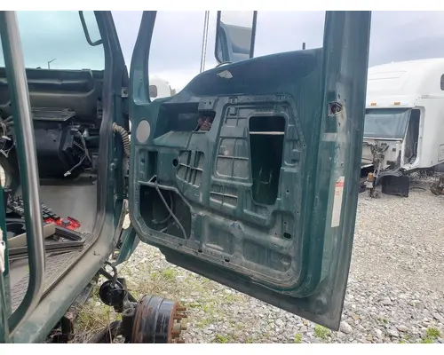 STERLING A9500 SERIES Door Assembly, Front