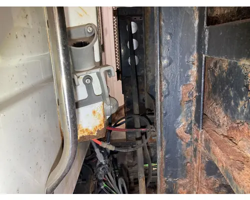 STERLING A9500 SERIES Exhaust Assembly