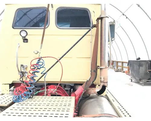 STERLING A9500 SERIES Exhaust Assembly