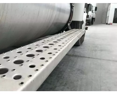 STERLING A9500 SERIES Fuel Tank Strap