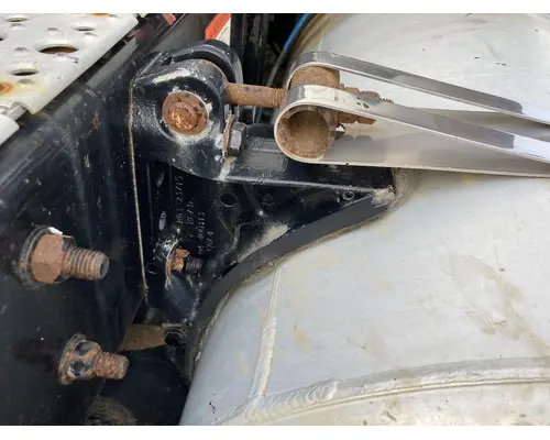 STERLING A9500 SERIES Fuel Tank Strap