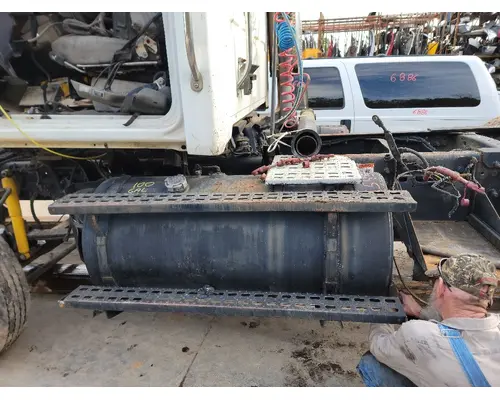 STERLING A9500 SERIES Fuel Tank