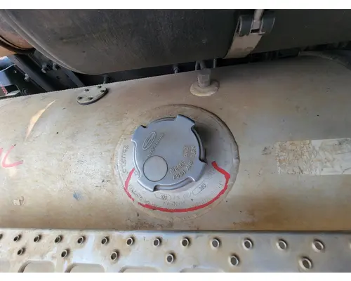 STERLING A9500 SERIES Fuel Tank