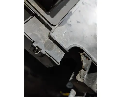 STERLING A9500 SERIES Fuse Box