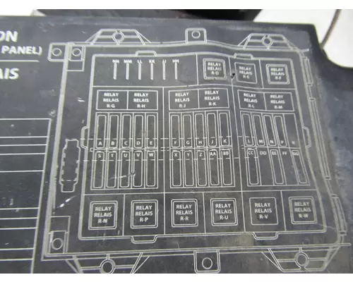 STERLING A9500 SERIES Fuse Box