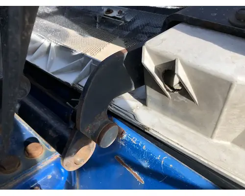 STERLING A9500 SERIES Hood Hinge