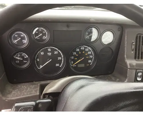 STERLING A9500 SERIES Instrument Cluster