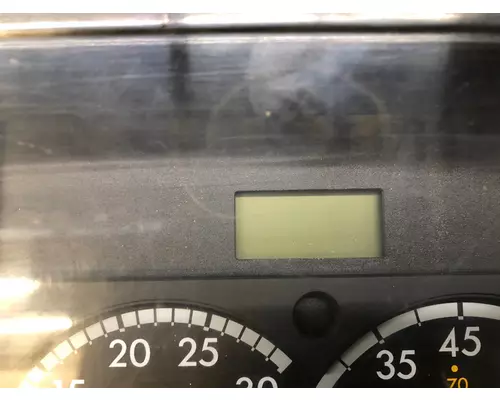 STERLING A9500 SERIES Instrument Cluster